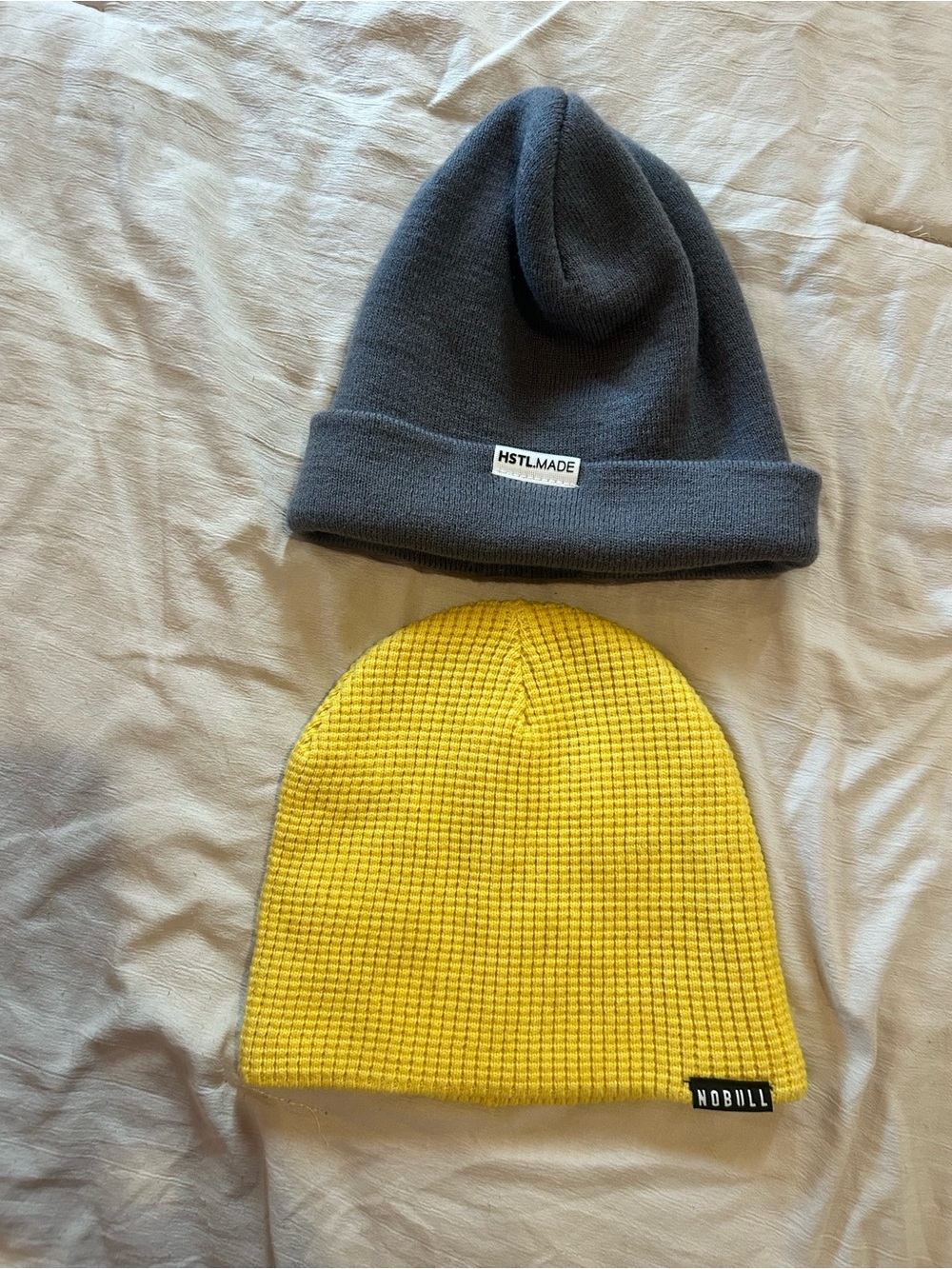 HSTLMADE Gray Beanie + NOBULL Yellow Beanie - Pack